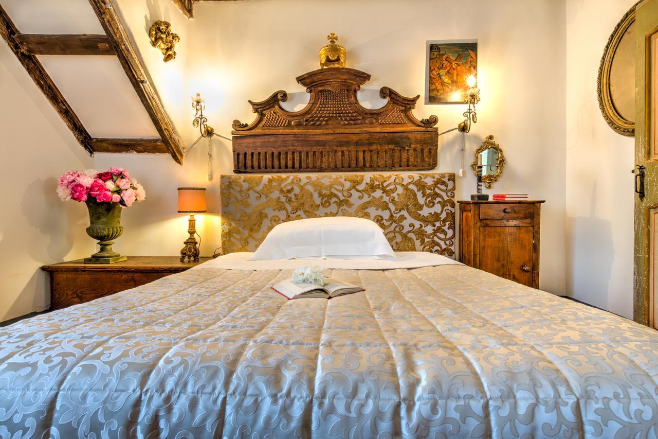 B&B La Residenza Del Poeta Montesicuro Luaran gambar